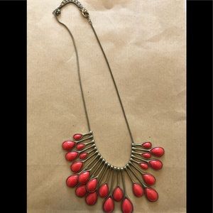 Stitch fix necklace